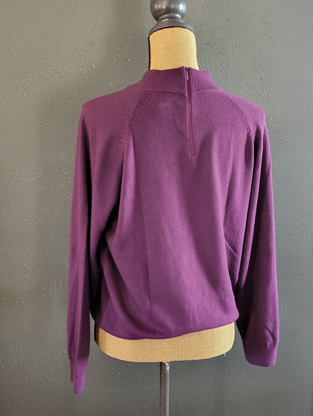 Royal Sport Vintage 70s/80s Acrylic Purple Mock Neck Sweater Medium - Picture 10 of 11
